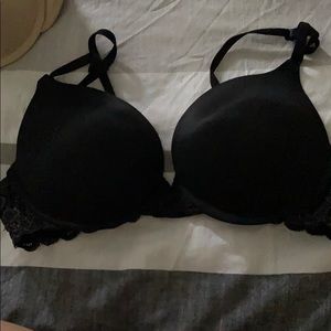 Women’s Black Bra